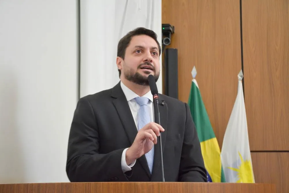 MP acolhe denúncia do vereador Vinicius Pires e recomenda revogação de cargos comissionados em Palmas