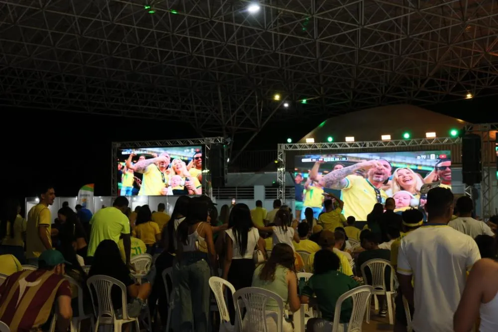 Prefeito de Palmas decreta ponto facultativo na segunda para servidores acompanharem jogo da seleção Brasileira