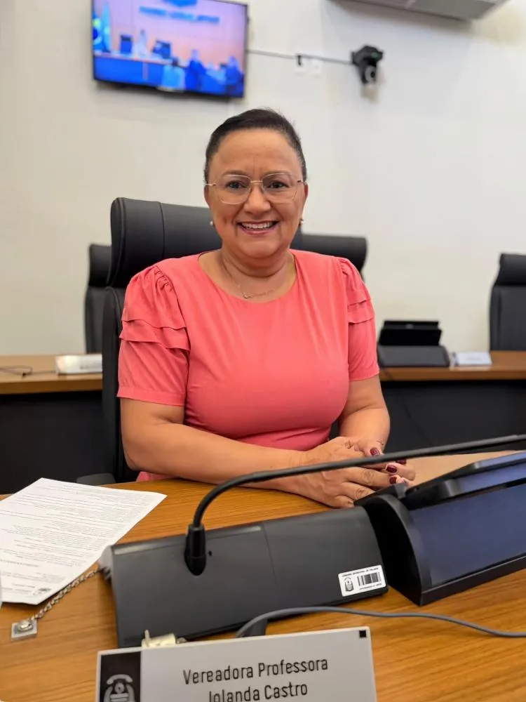 Vereadora Professora Iolanda Castro apresenta pacote de requerimentos para fortalecer infraestrutura e mobilidade em Palmas