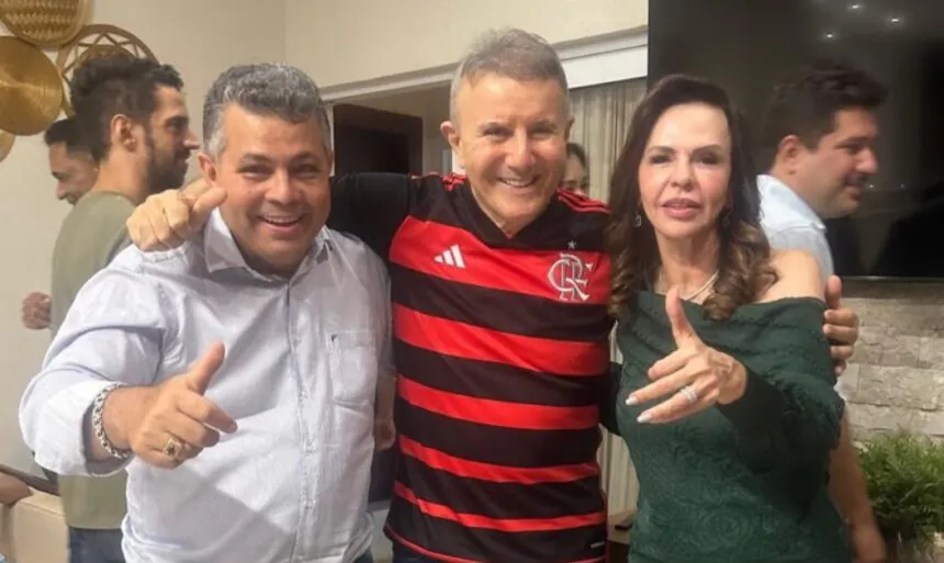Vereador Folha reforça diálogo em prol do desenvolvimento de Palmas ao lado do senador Eduardo Gomes, do prefeito Eduardo Siqueira e da professora Dorinha