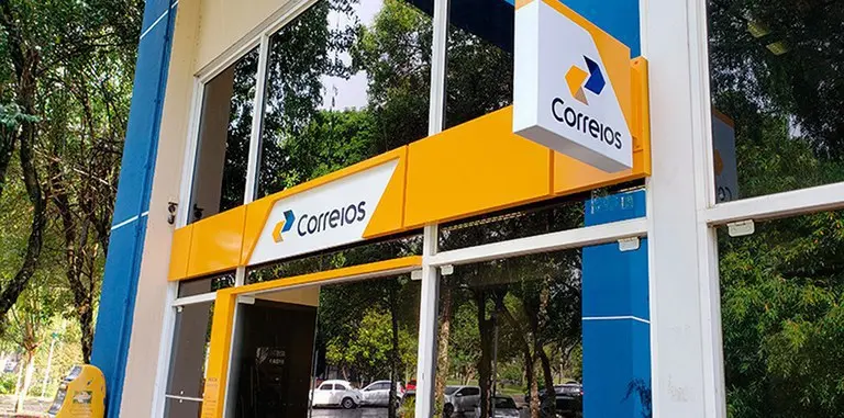 Correios publica editais de concurso para os níveis médio e superior