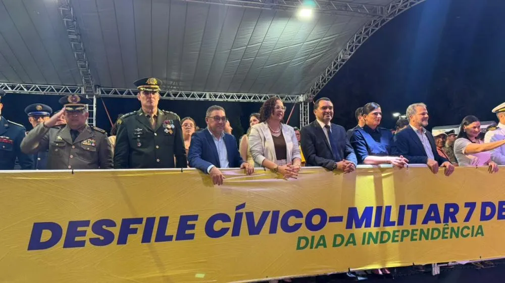 Durante Desfile Cívico-Militar de 7 de setembro, Marilon Barbosa reforça compromisso com a liberdade