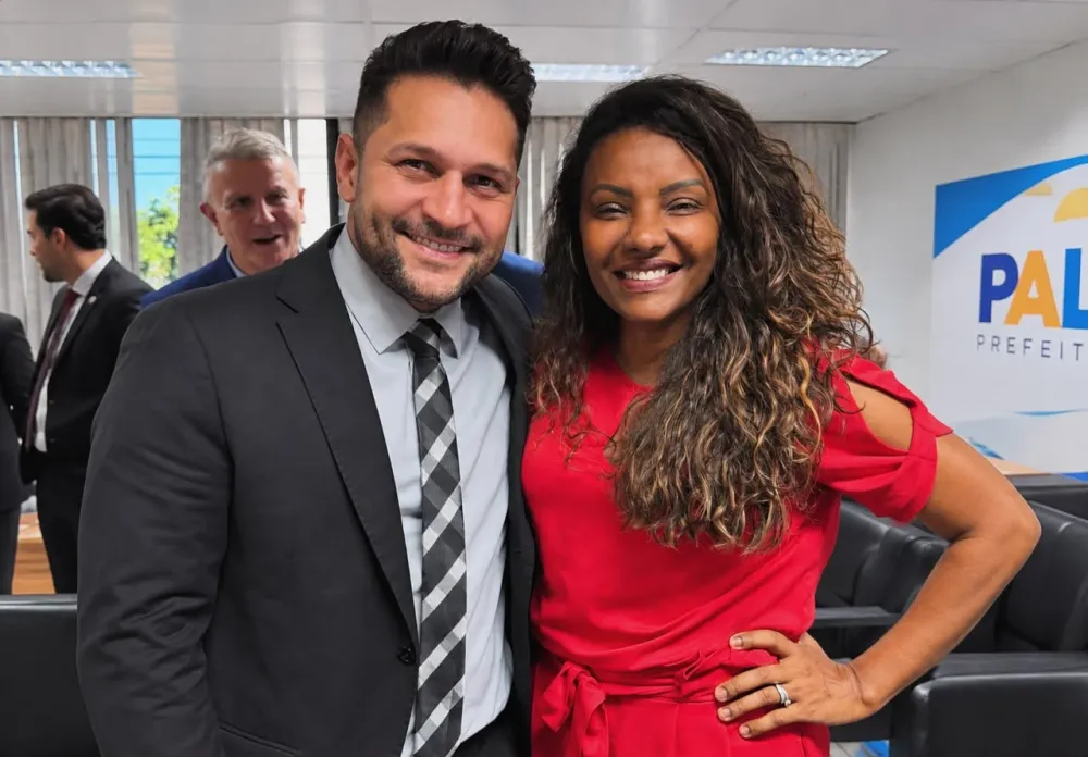 Vereador Rubens Uchôa transforma em lei concessão do Título de Cidadã Palmense à reitora da UFT
