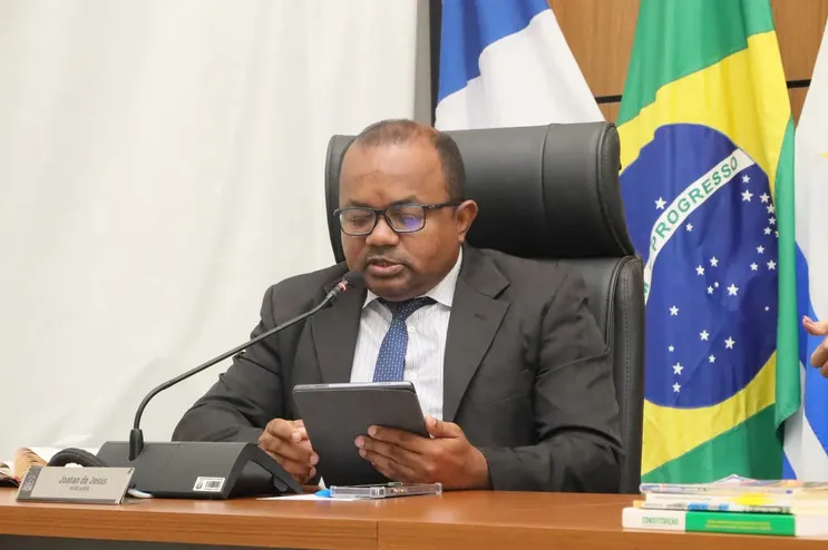 Joatan de Jesus solicita revitalização da academia da Praça do Bambu na quadra 1006 Sul