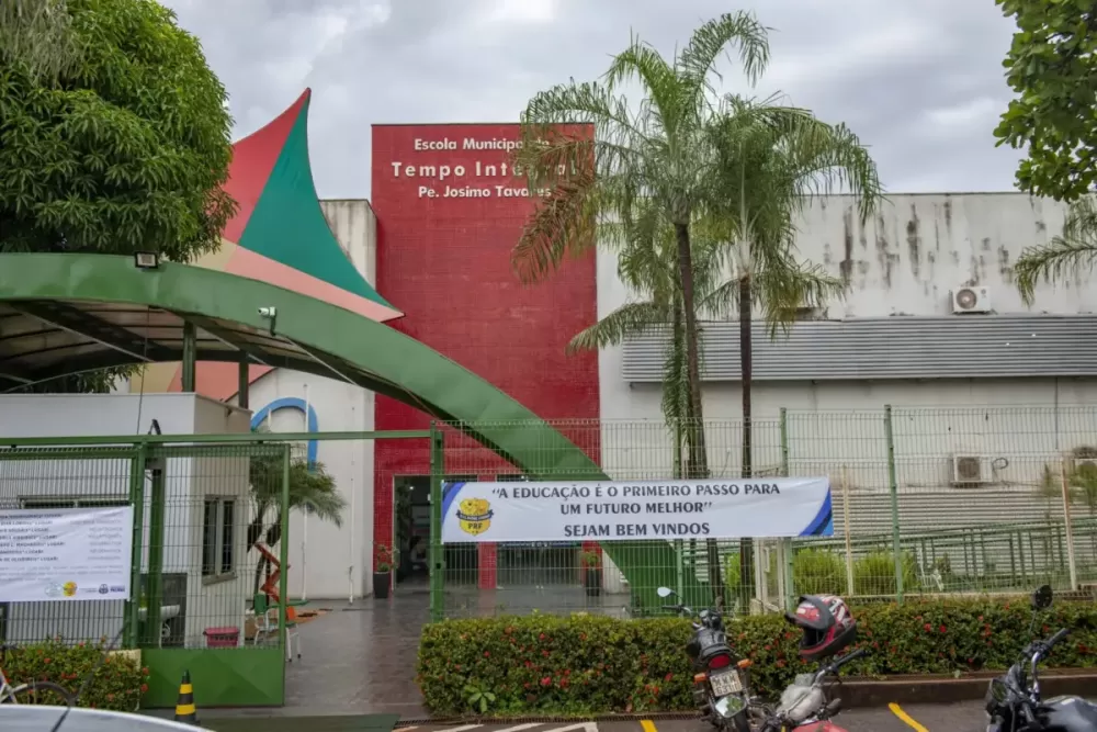 Eduardo Siqueira anula eleição de diretores e nomeia interinos para assumirem gestão escolar