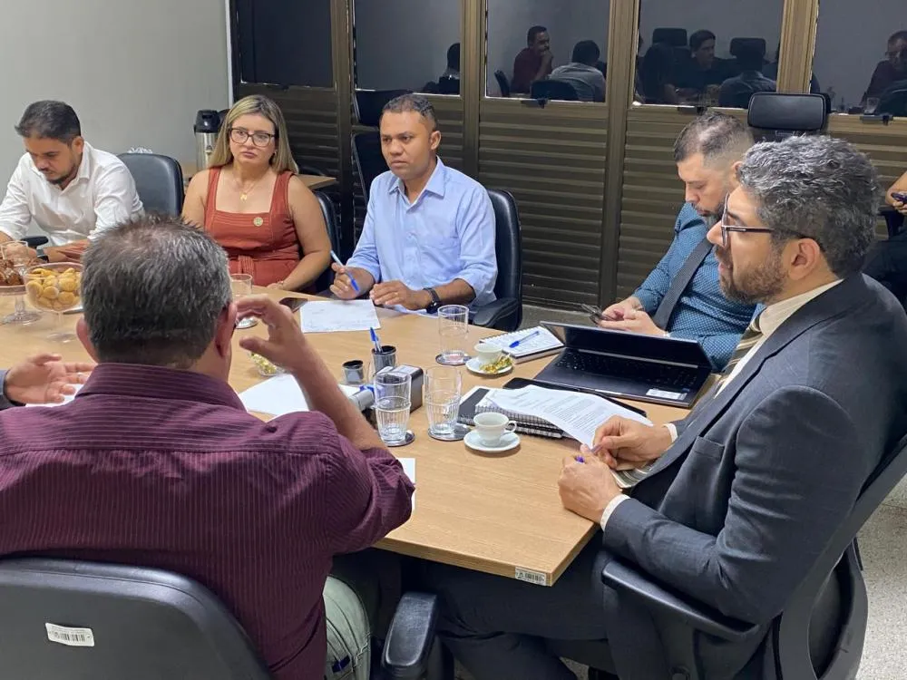 Deputado Moisemar reúne-se com novo secretário da SSP para apresentar demandas da Polícia Civil 