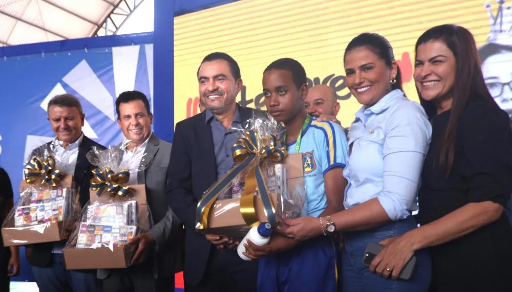 Tocantins dá início ao ano letivo 2025 com investimentos em todo o Estado