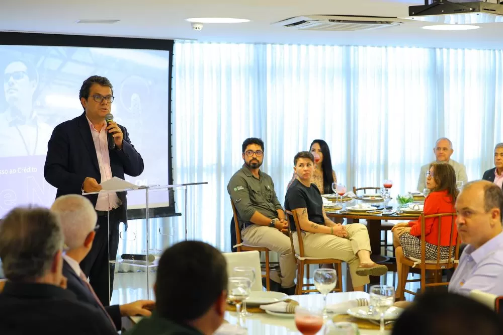 FIETO realiza palestra para empresários sobre linhas de financiamento