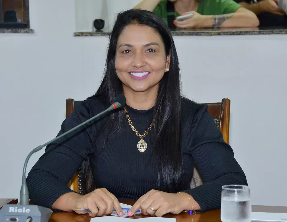 Deputada Vanda Monteiro propõe que Auxílio-Alimentação dos servidores públicos passe de R$ 300 para R$ 800 