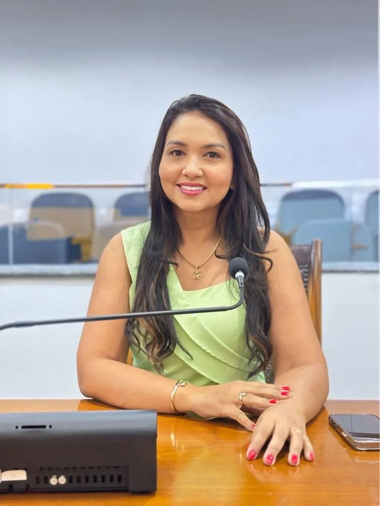 Deputada Vanda Monteiro propõe distribuição gratuita de uniformes escolares no Tocantins